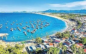 Một số giải pháp phát triển bền vững kinh tế biển ở Phú Yên hiện nay