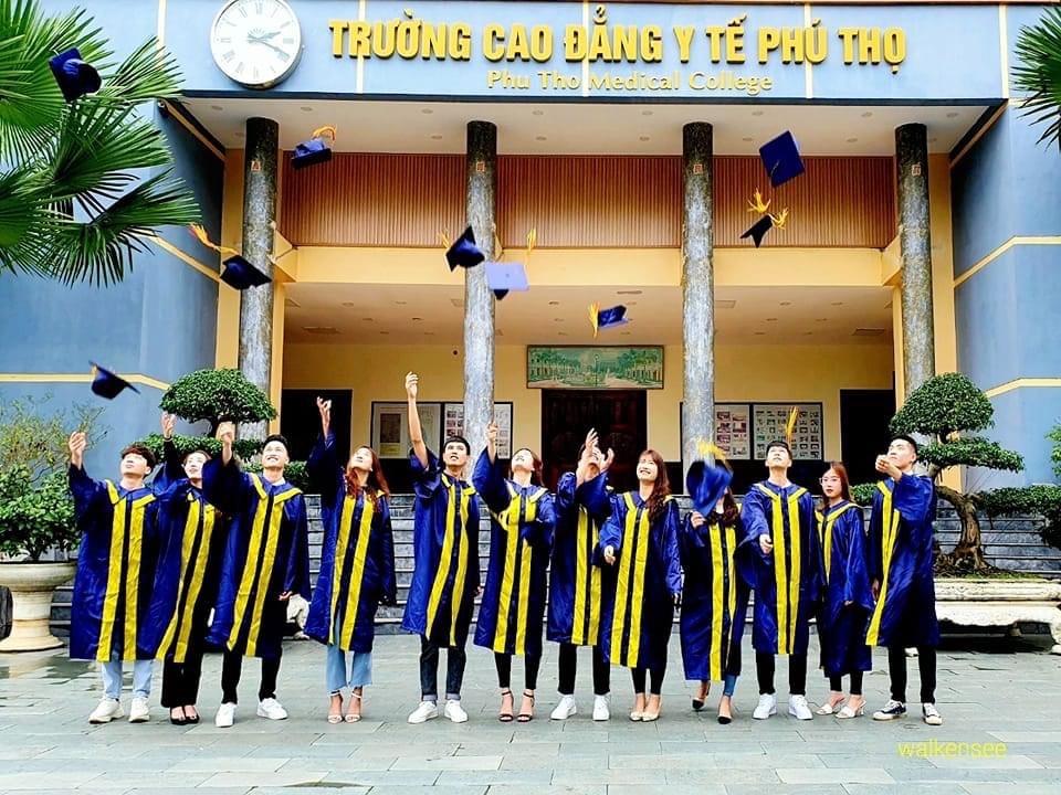 Học phí ngành cao đẳng y sỹ đa khoa Trường Cao đẳng Y tế Phú Thọ thấp nhất cả nước