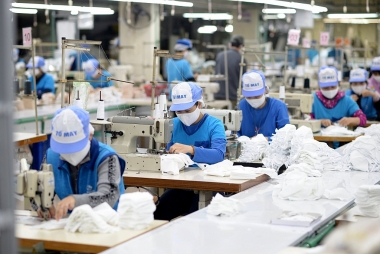 Một số giải pháp phát triển kinh tế tư nhân trở thành động lực quan trọng của nền kinh tế ở Việt Nam hiện nay