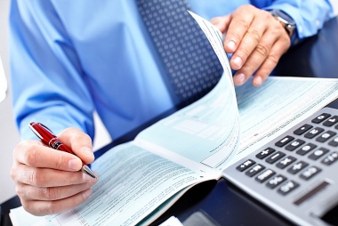 Mối quan tương tác giữa suất sinh lời của tài sản và bền vững tài chính trong hoạt động tài chính vi mô
