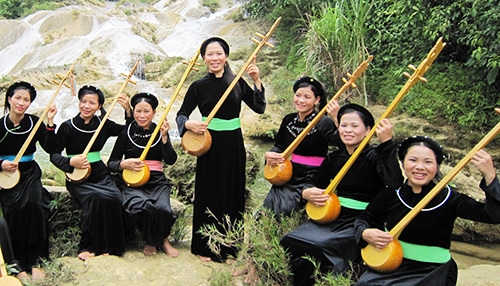 Cao Bằng thúc đẩy du lịch trở thành ngành kinh tế mũi nhọn Cao Bằng thúc đẩy du lịch trở thành ngành kinh tế mũi nhọn