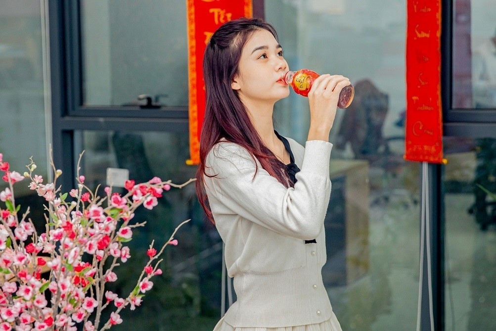 Người trẻ tiết lộ món đồ uống giúp luôn tươi mát khi “cháy phố” trước kỳ nghỉ lễ Người trẻ tiết lộ món đồ uống giúp luôn tươi mát khi “cháy phố” trước kỳ nghỉ lễ