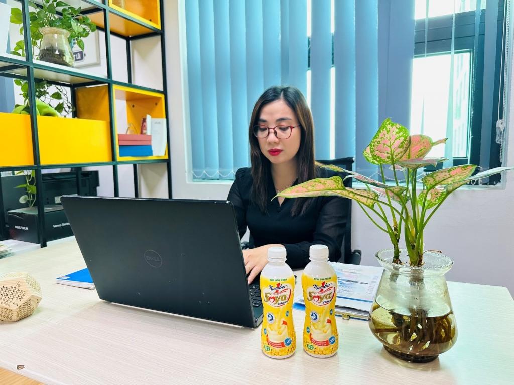 Hội chị em chia sẻ bí quyết dưỡng nhan từ sâu bên trong