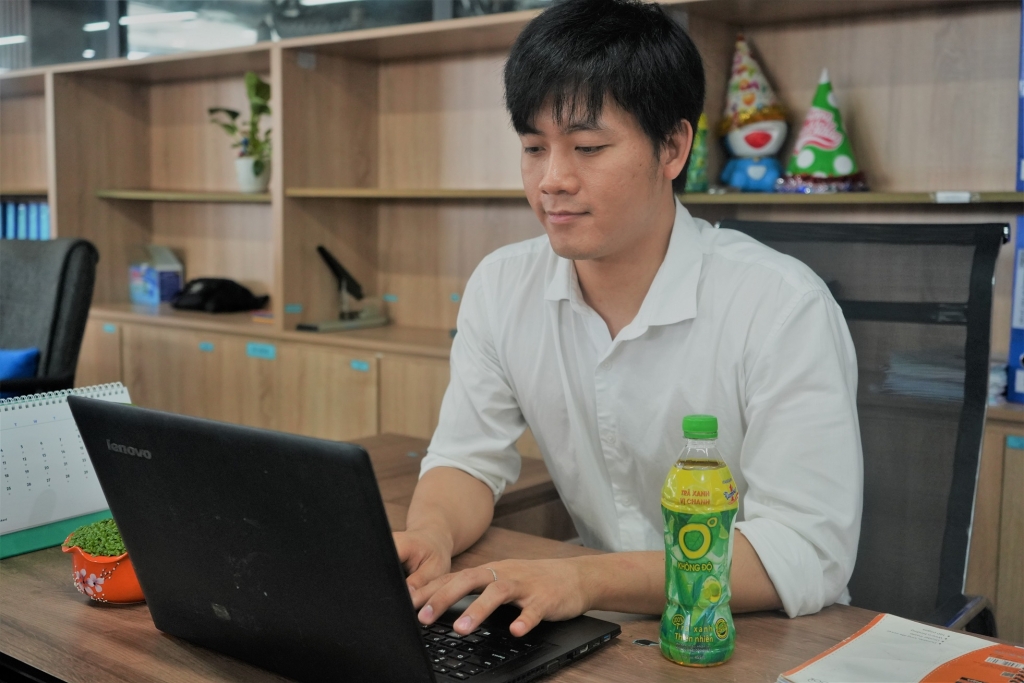 Cuộc sống Gen Z nơi công sở: Đa nhiệm và đầy căng thẳng Cuộc sống Gen Z nơi công sở: Đa nhiệm và đầy căng thẳng