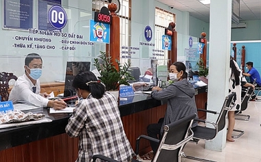 Các yếu tố ảnh hưởng đến sự hài lòng của người dân đối với chất lượng dịch vụ hành chính công tại UBND TP. Thủ Dầu Một