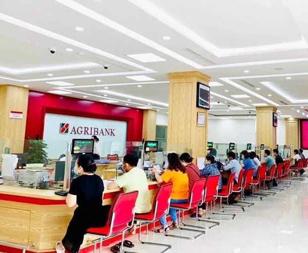 Tạo động lực cho người lao động ở Agribank