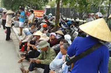 Khiếu nại, tố cáo đông người: Vì sao tăng?