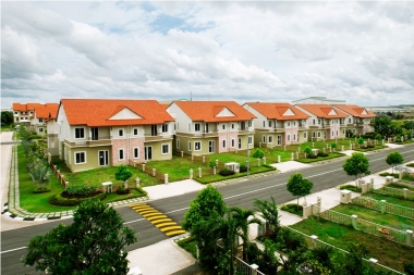 Savills Việt Nam: Bất động sản Bắc - Nam đều sôi động