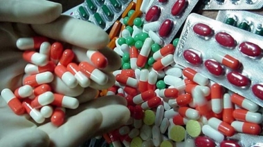 “Nâng tầm” doanh nghiệp dược nội để đuổi kịp "ngoại"