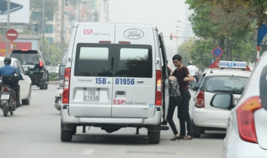 Ngăn chặn xe khách trá hình: Đâu là giải pháp?