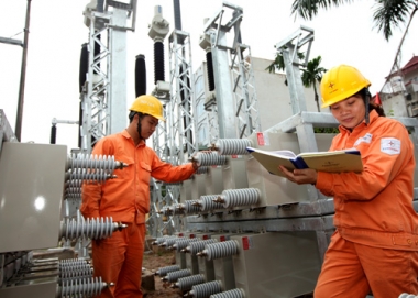Giá điện trước nhiều áp lực trong năm 2017
