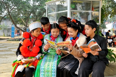 Cấp 19 ấn phẩm báo, tạp chí cho vùng dân tộc thiểu số và miền núi