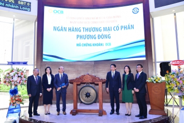 Cổ phiếu Ngân hàng Phương Đông giảm gần 20% trong phiên chào sàn