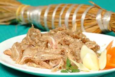 5 món ăn truyền thống dịp Tết đắt hàng