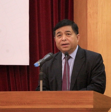 Năm 2018, vì sao không đặt mục tiêu tăng trưởng cao?