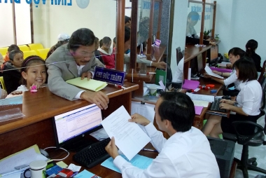 Cần chữa bệnh "nghiện" quản lý nhà nước