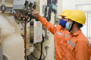 Năm 2019, EVN lãi hơn 523 tỷ đồng từ sản xuất, kinh doanh điện