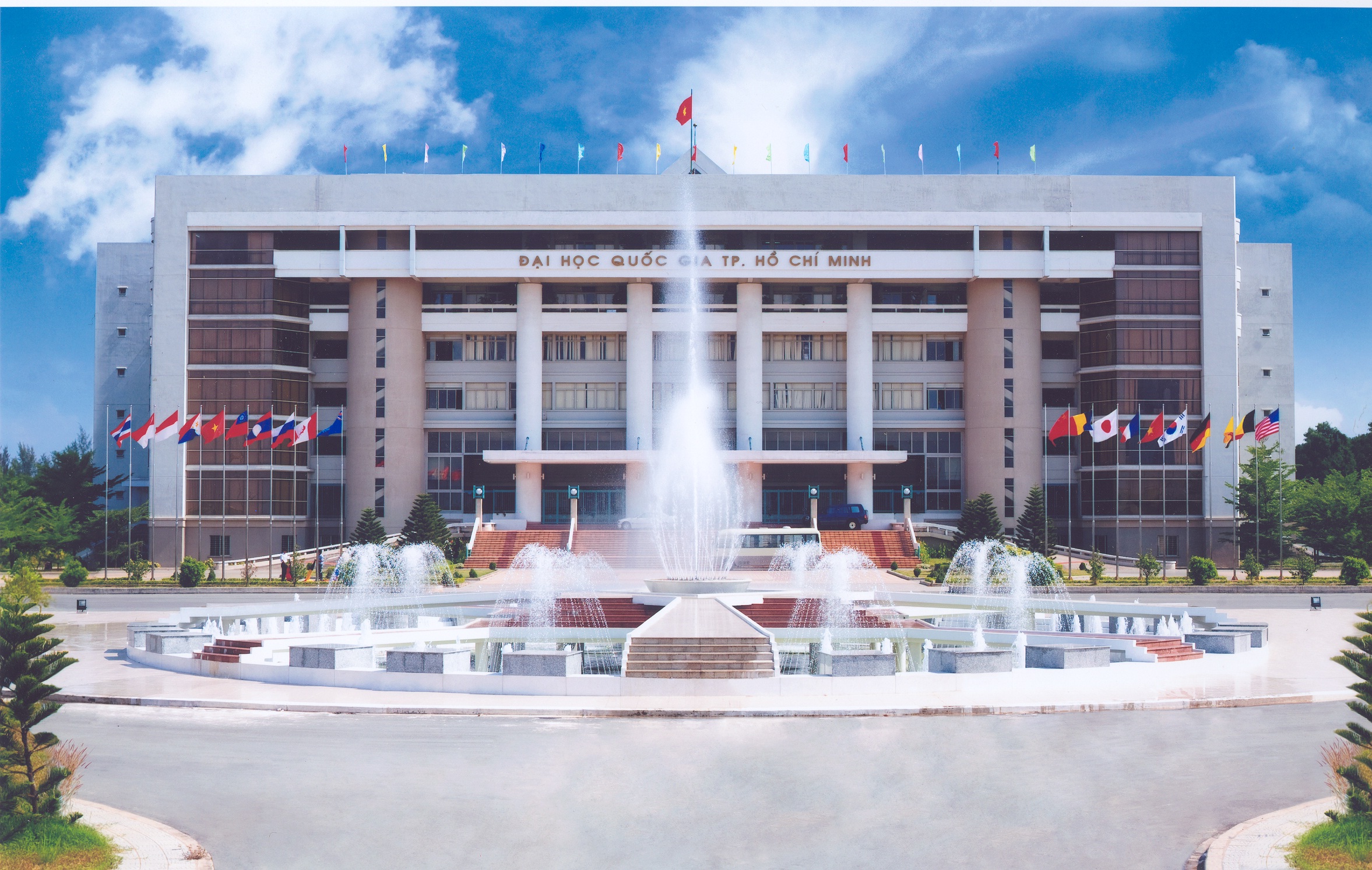 Đại học Quốc gia TP. Hồ Chí Minh, Viện Hàn lâm KHCN Việt Nam đón thành viên mới
