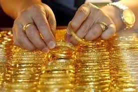Giá vàng tiếp đà tăng mạnh từ ngày 27/03-31/03