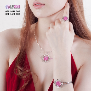 Liugems - Ra mắt bộ sản phẩm trang sức đá quý cao cấp ETERNAL mới lạ và tinh tế