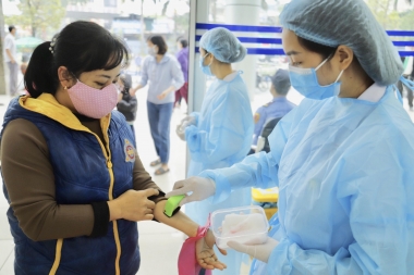 Chủ động xây dựng phương án chống dịch với phương châm 4 tại chỗ