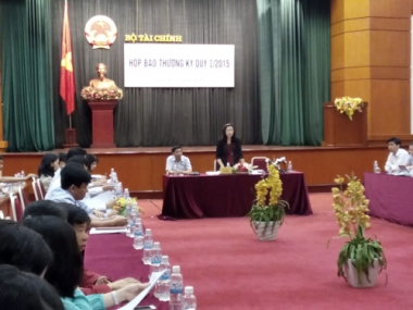 Sắp tới chỉ còn 51 khoản phí và 31 khoản lệ phí