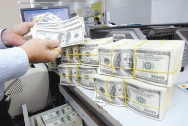 Đột biến 7,3 tỷ USD gửi ra nước ngoài: Chuyện bình thường!