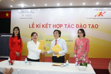 Lễ kí kết hợp tác đào tạo giữa Công ty Cổ Phần Đào tạo và Truyền thông Quốc tế MGK với Trường Trung Cấp Công nghệ Bách Khoa