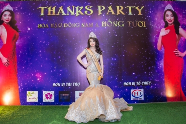Đẹp tựa Nữ thần, Hồng Tươi thể hiện đẳng cấp trong Thanks Party