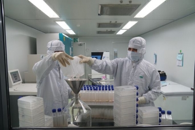 Tháng 5/2021, sẽ thử nghiệm vaccine chống COVID-19 với 10.000 - 15.000 người