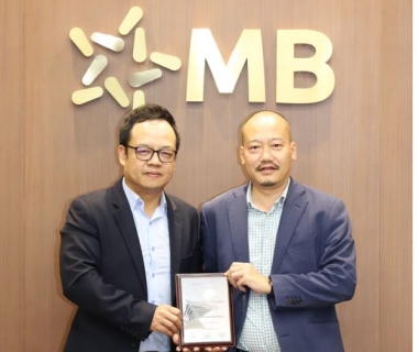 MB ‘thắng lớn’ loạt giải thưởng trong nước và quốc tế