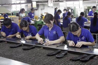 Chi phí kinh doanh ở Việt Nam rất “đắt đỏ”