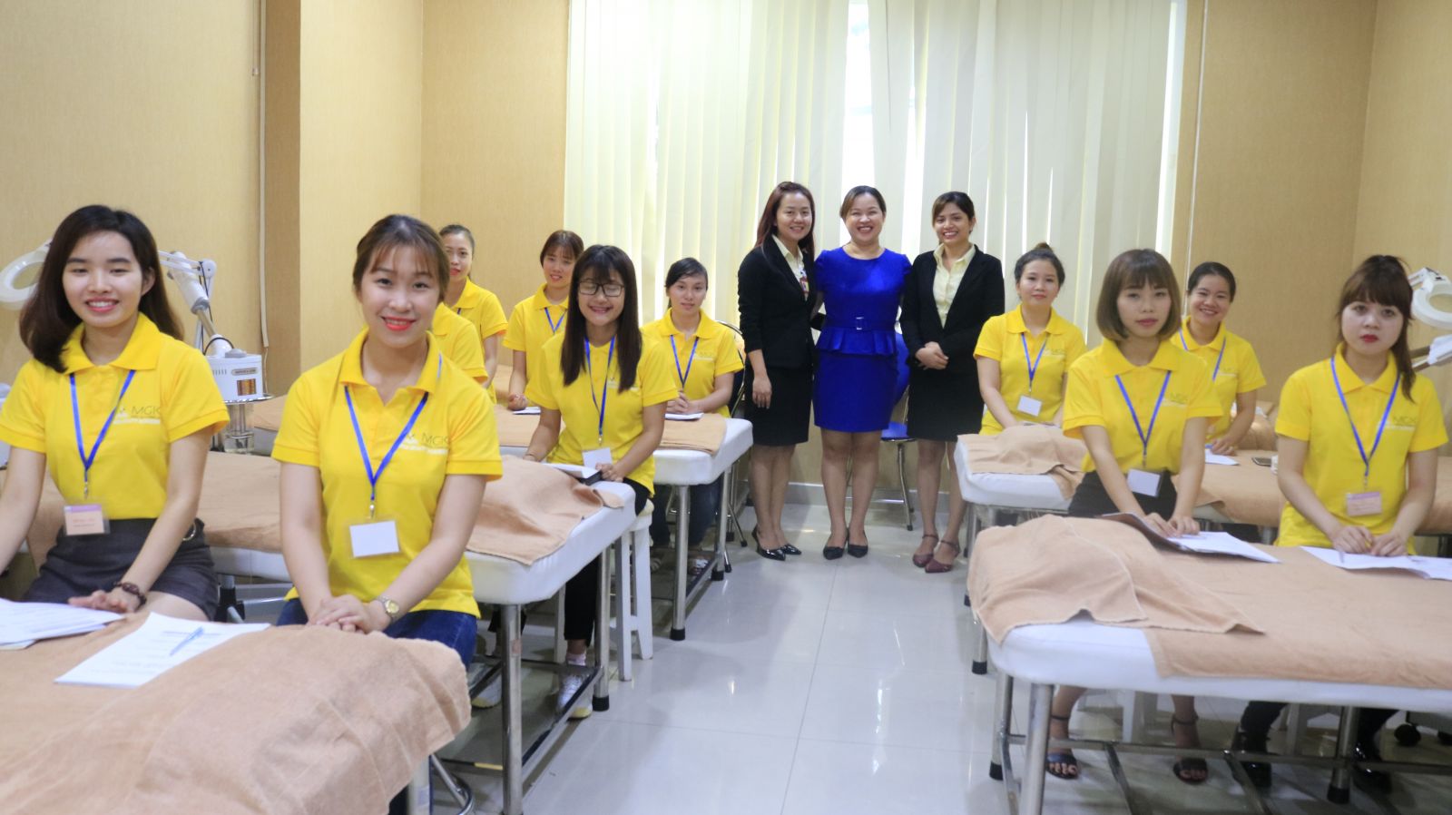 MGK khai giảng khóa học chuyên viên thẩm mỹ khóa 10