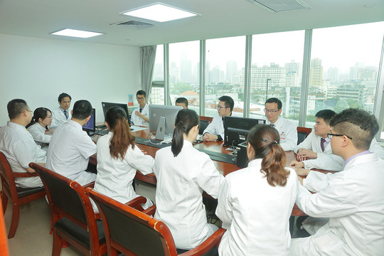 Tầm soát bệnh lý cùng Quyền Linh, đừng để có bệnh rồi mới lo chữa. - Ảnh 4. Tầm soát bệnh lý cùng Quyền Linh, đừng để có bệnh rồi mới lo chữa. - Ảnh 4.