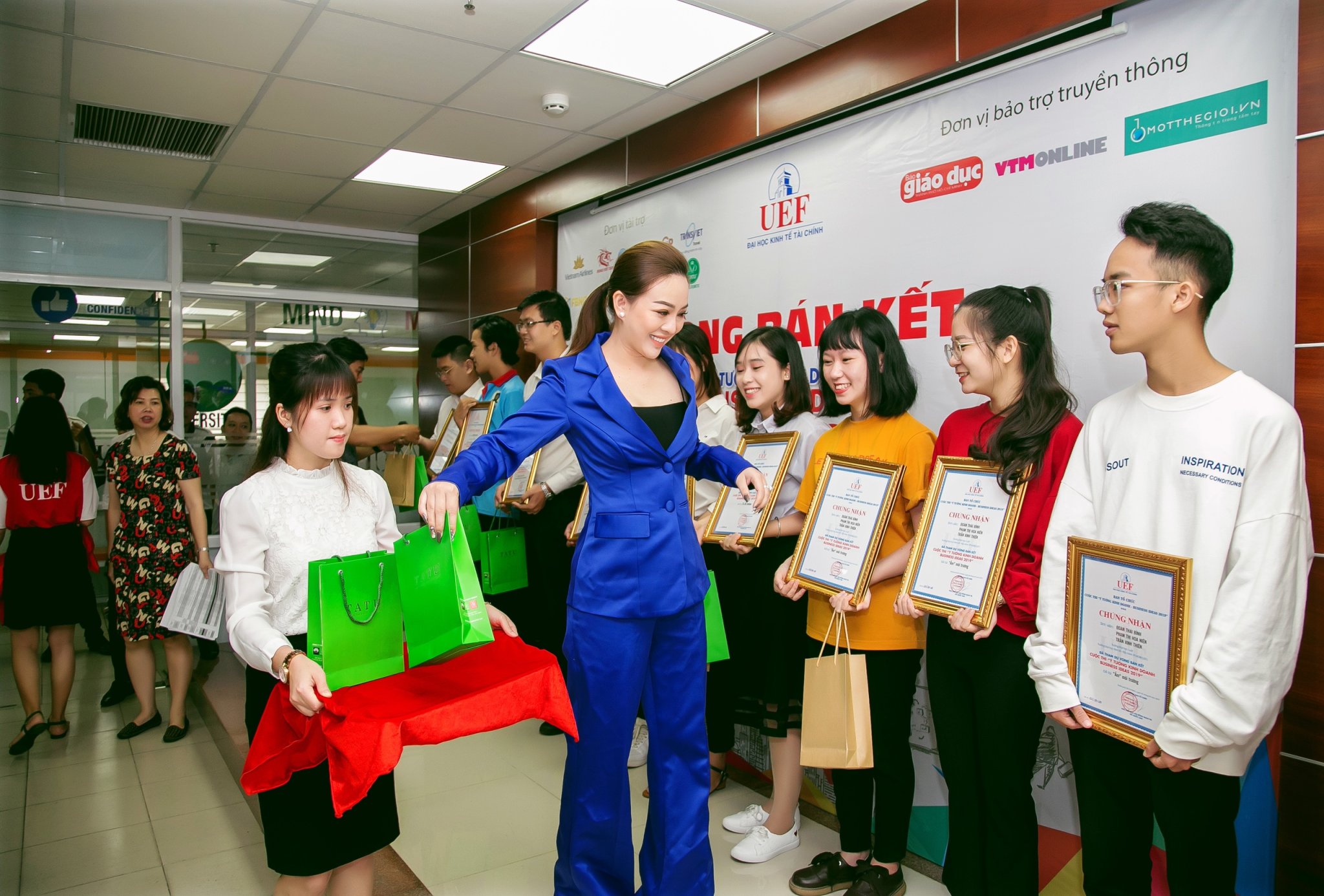 Tatu Group trở thành nhà tài trợ chính cho cuộc thi Bussiness Ideas 2019