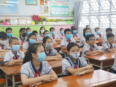 Giáo viên không được tùy tiện cắt xén chương trình giáo dục