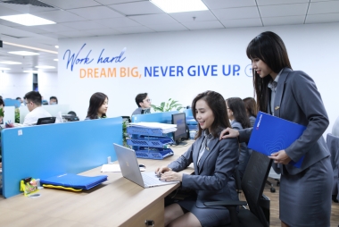 Trên 100.000 tài khoản mở tháng 4, chứng khoán có cơ hội lập đỉnh cao mới