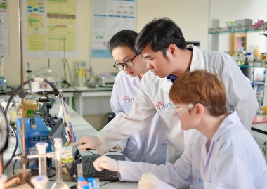 Tôn vinh nhà khoa học, những người làm khoa học Việt Nam
