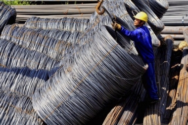 Giá cả vật liệu xây dựng tăng đột biến, nhiều nhà thầu có nguy cơ lỗ nặng