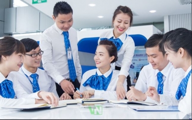 Lạc quan với cổ phiếu ACB