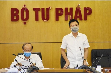 Bộ trưởng Bộ Tư pháp: Cố gắng không lùi thời hạn đối với các dự án luật năm 2021