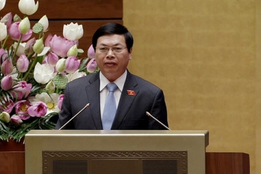 Giá điện, giá xăng làm "khó" Bộ trưởng Công Thương