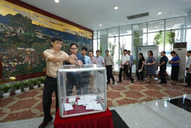 PVN quyên góp 500 triệu hỗ trợ các tỉnh vùng núi phía Bắc