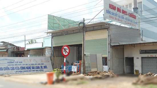 Cơ khí xây dựng và đá hoa cương Gia Lễ:  Bề dày hoạt động, bề dày uy tín