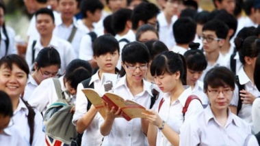 CPI tháng 7 tăng chủ yếu do thi cử và nắng nóng