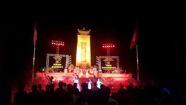 Đoàn Thanh niên Bộ KH&ĐT thắp nến tri ân Ngày Thương binh Liệt sĩ