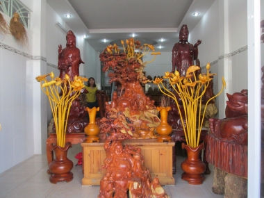 Khai trương cơ sở đồ gỗ mỹ nghệ Trường Tín tại TP.HCM