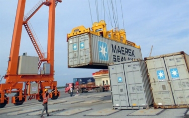 7 tháng cả nước xuất siêu 1,8 tỷ USD