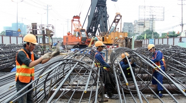 Nửa đầu năm 2017, giá trị sản xuất, kinh doanh ngành xây dựng đạt 48,4 % kế hoạch