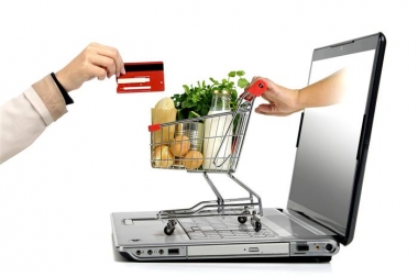 Thu thuế kinh doanh online: Cần kết hợp biện pháp cả “cứng” và “mềm”